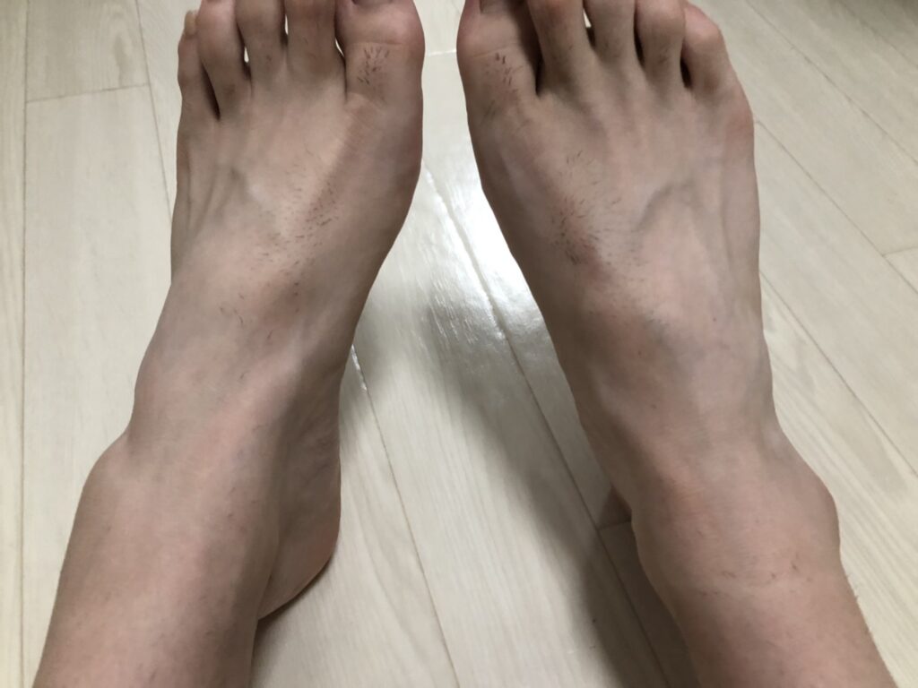 つまさき